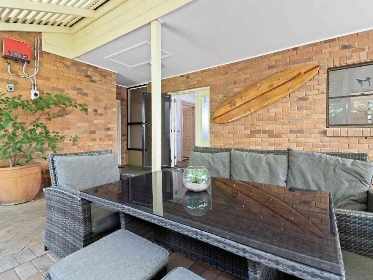 Belle Vue Beach House By Discover Stradbroke Point Lookout