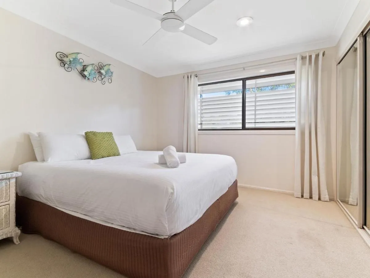 Holiday home Belle Vue Beach House By Discover Stradbroke Point Lookout