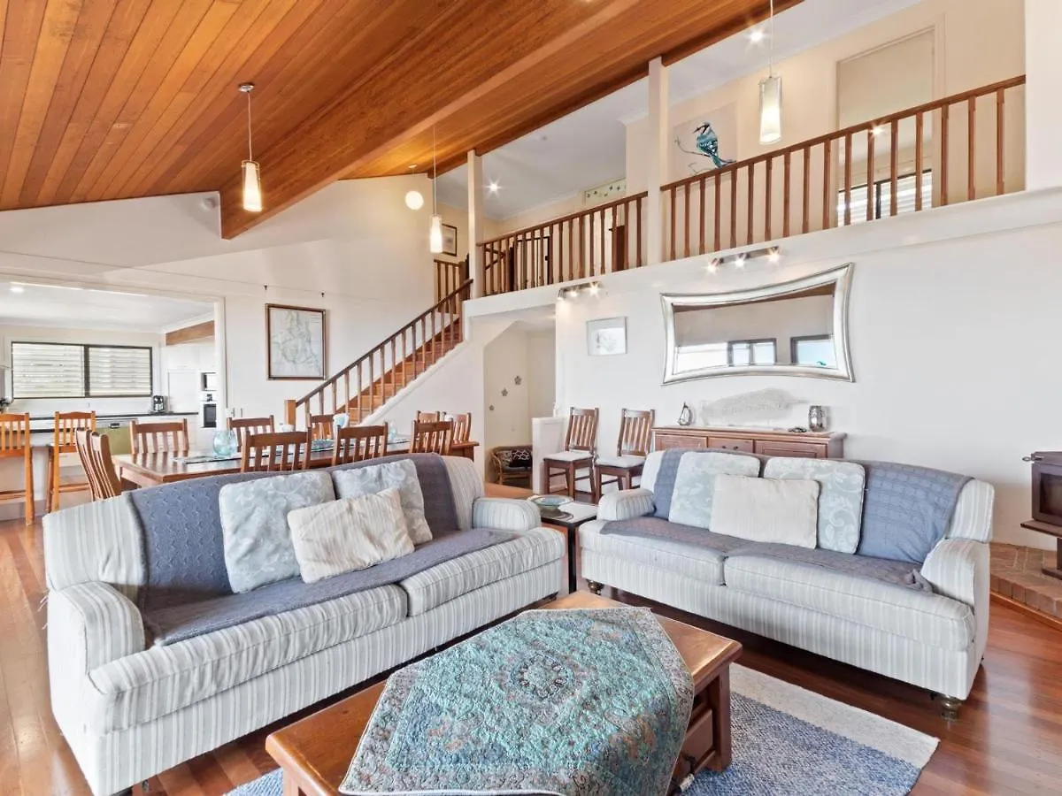 Belle Vue Beach House By Discover Stradbroke Point Lookout 0*,